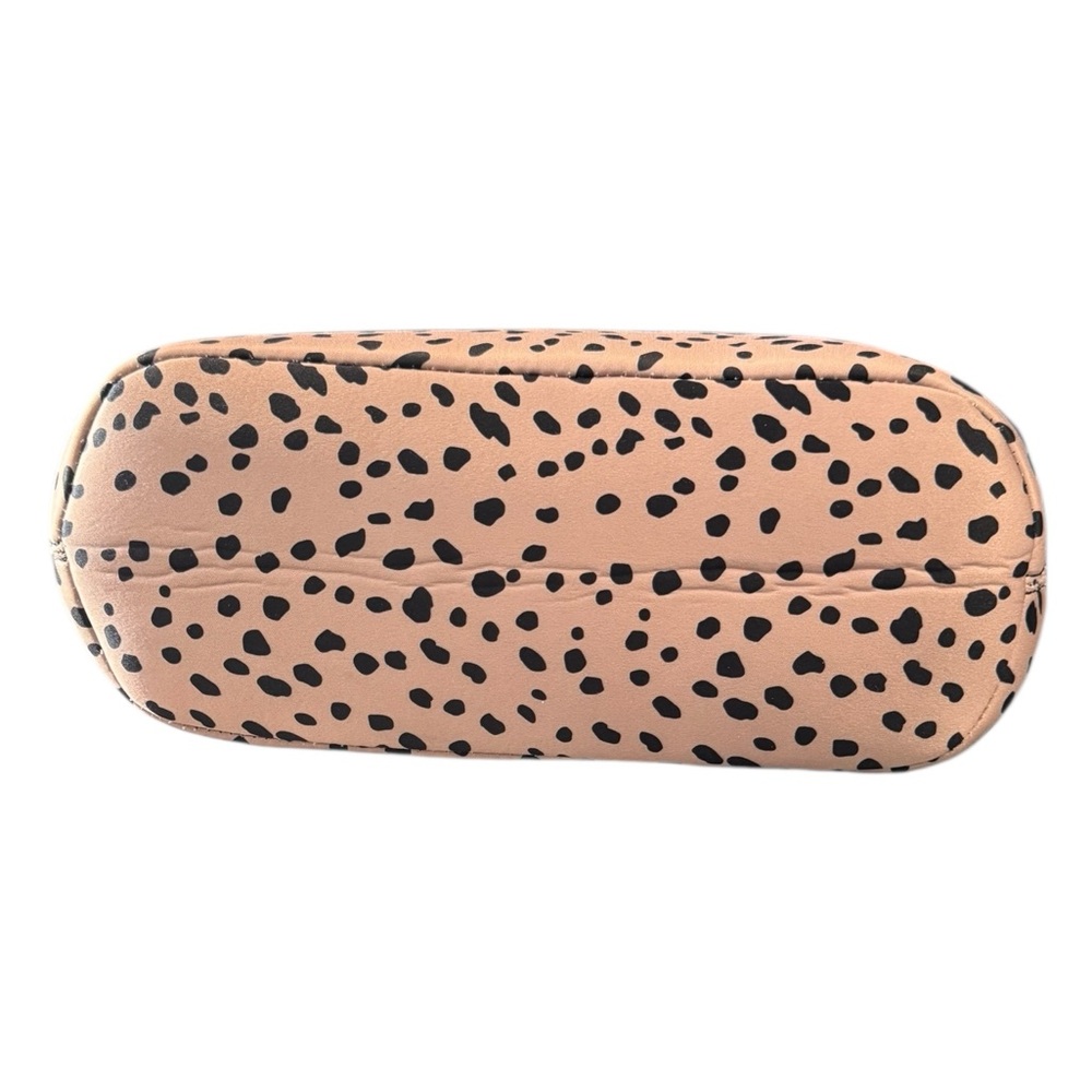 Bagging Rights Animal Print Neoprene Handbag - Picture 7 of 12
